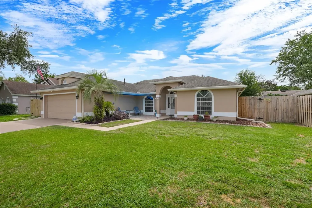 923 Hatteras Avenue Minneola FL 34715
