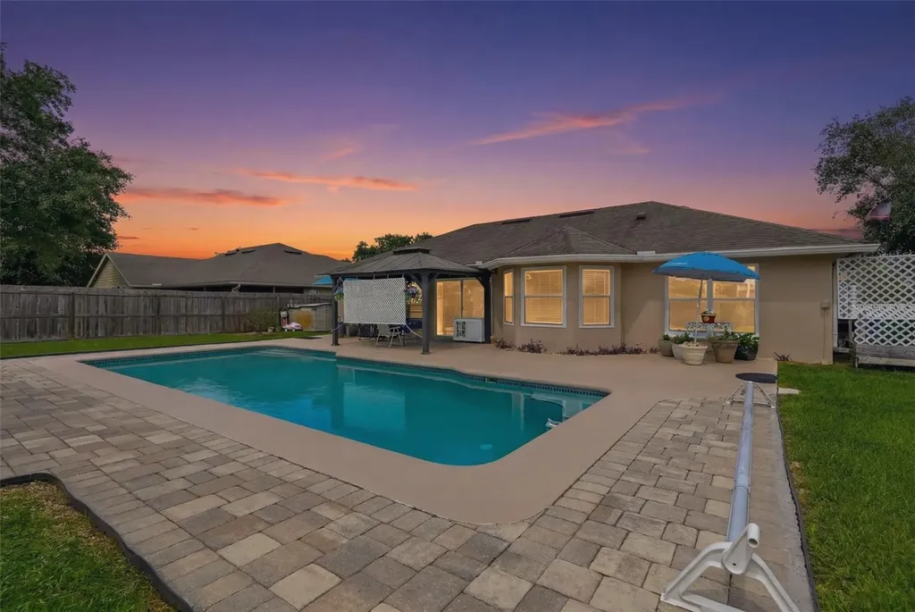 923 Hatteras Avenue Minneola FL 34715