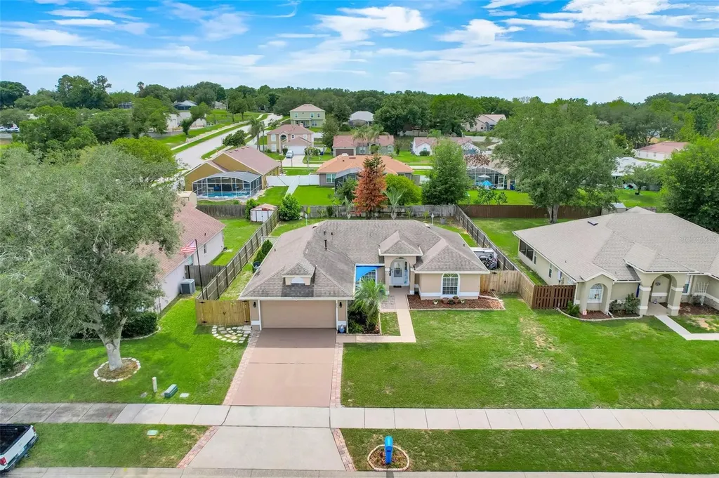 923 Hatteras Avenue Minneola FL 34715