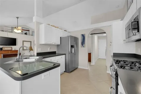923 Hatteras Avenue Minneola FL 34715