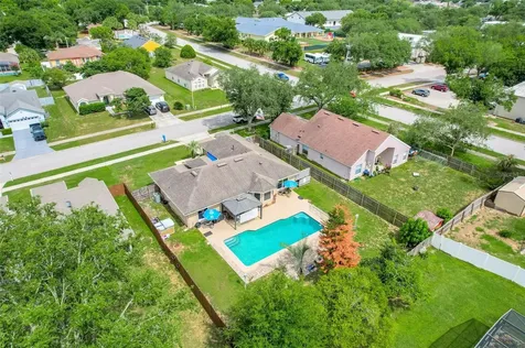 923 Hatteras Avenue Minneola FL 34715