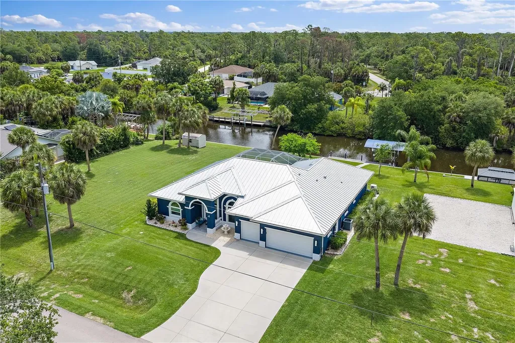 1052 Eppinger Drive Port Charlotte FL 33953