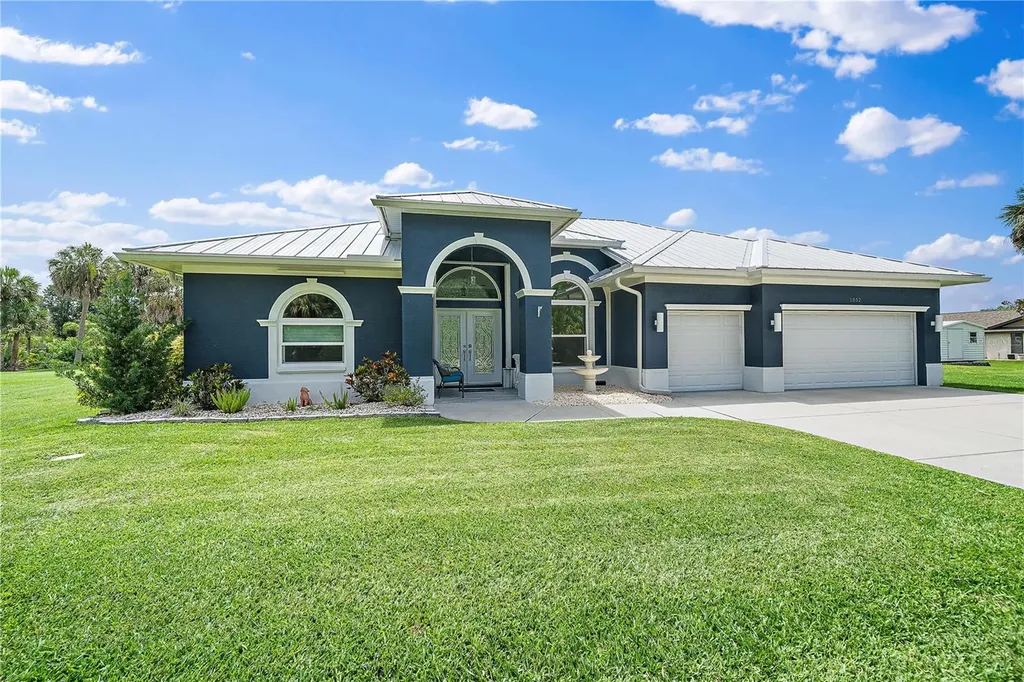 1052 Eppinger Drive Port Charlotte FL 33953