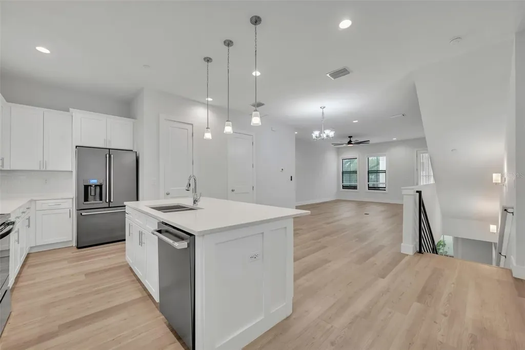 62 W Jersey Street Orlando FL 32806