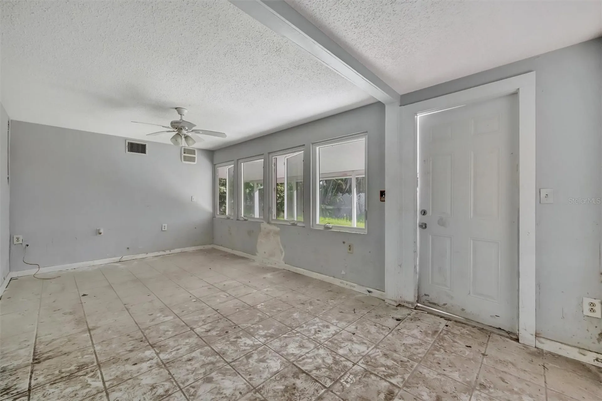 2404 Avenue A Bradenton Beach FL 34217