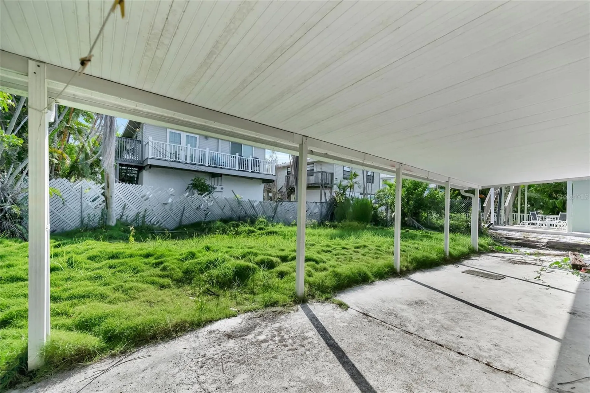 2404 Avenue A Bradenton Beach FL 34217