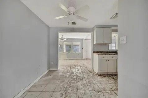 2404 Avenue A Bradenton Beach FL 34217