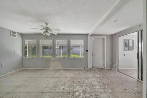 2404 Avenue A Bradenton Beach FL 34217