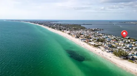 2404 Avenue A Bradenton Beach FL 34217