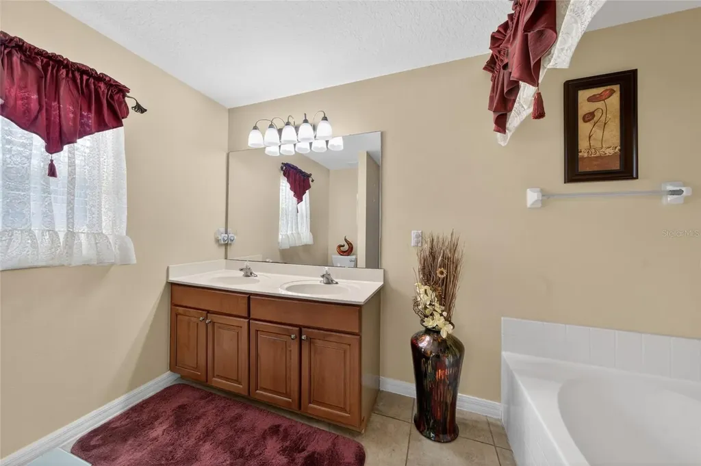 5306 Rabbit Ridge Trail Orlando FL 32818