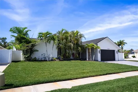 11763 Harborside Circle Largo FL 33773