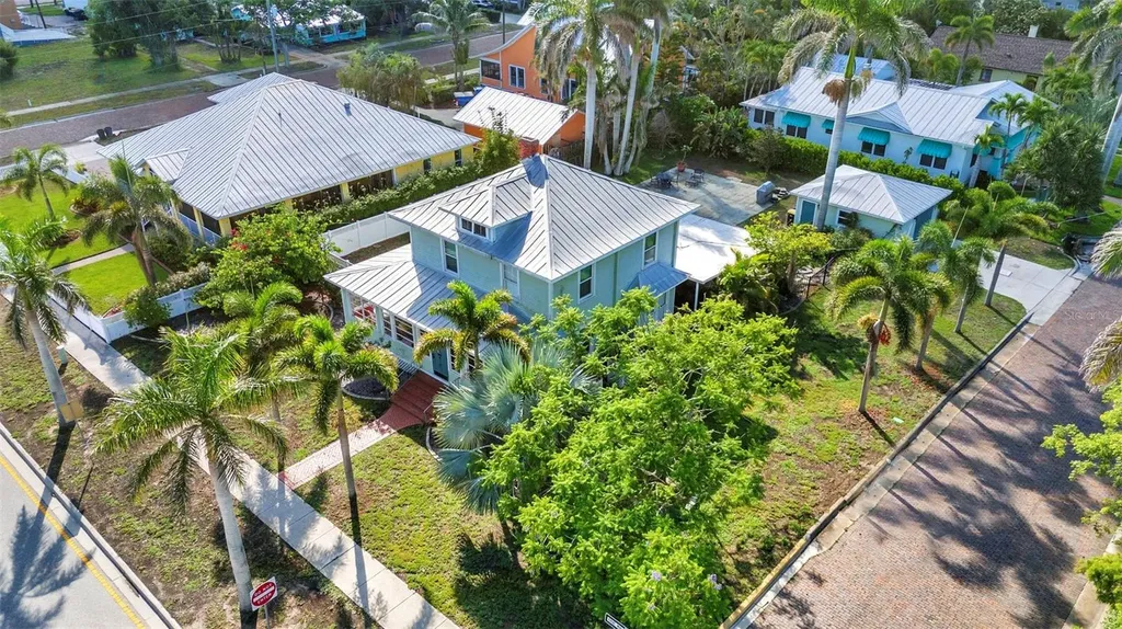 415 W Marion Avenue Punta Gorda FL 33950