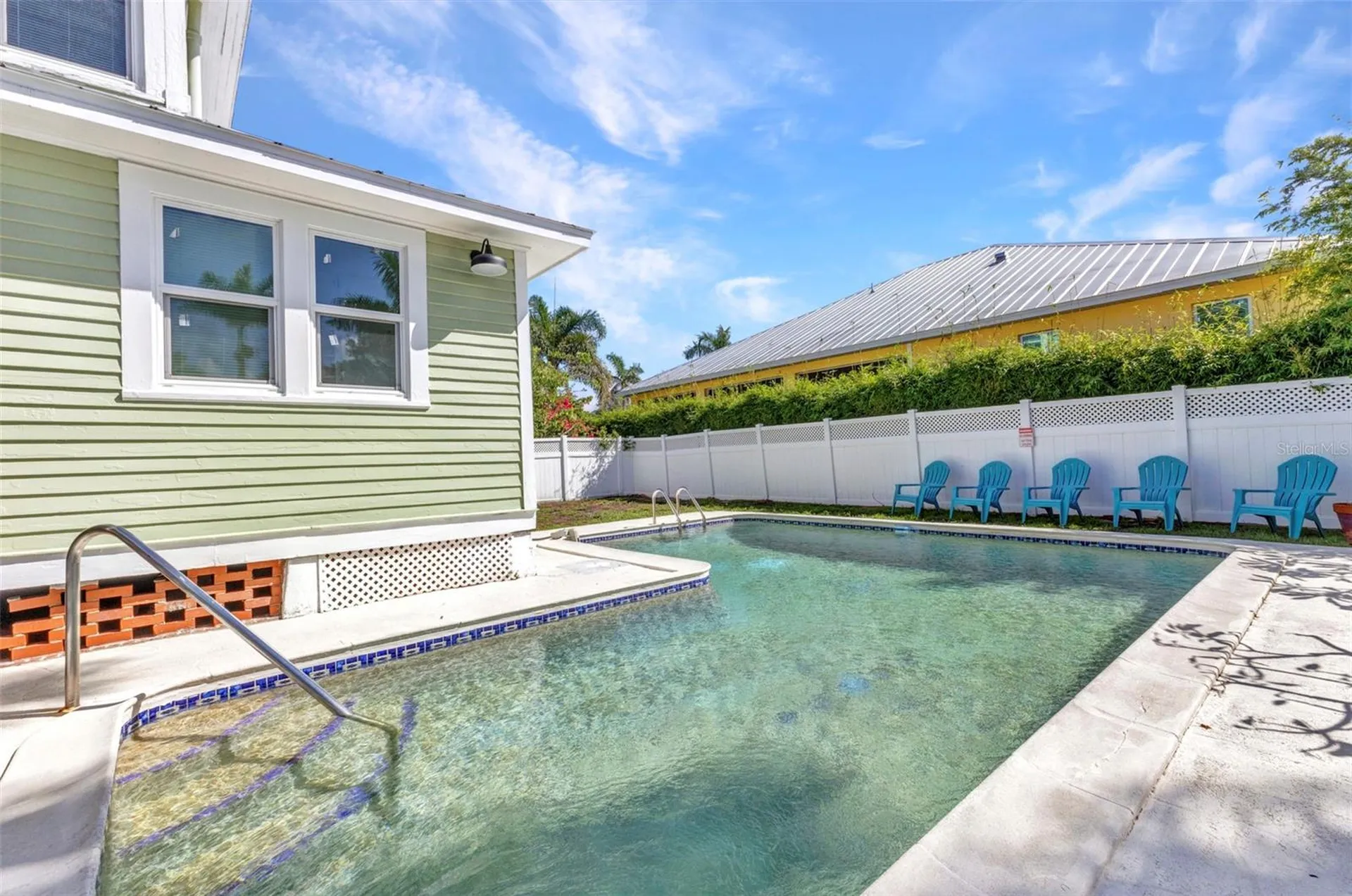 415 W Marion Avenue Punta Gorda FL 33950