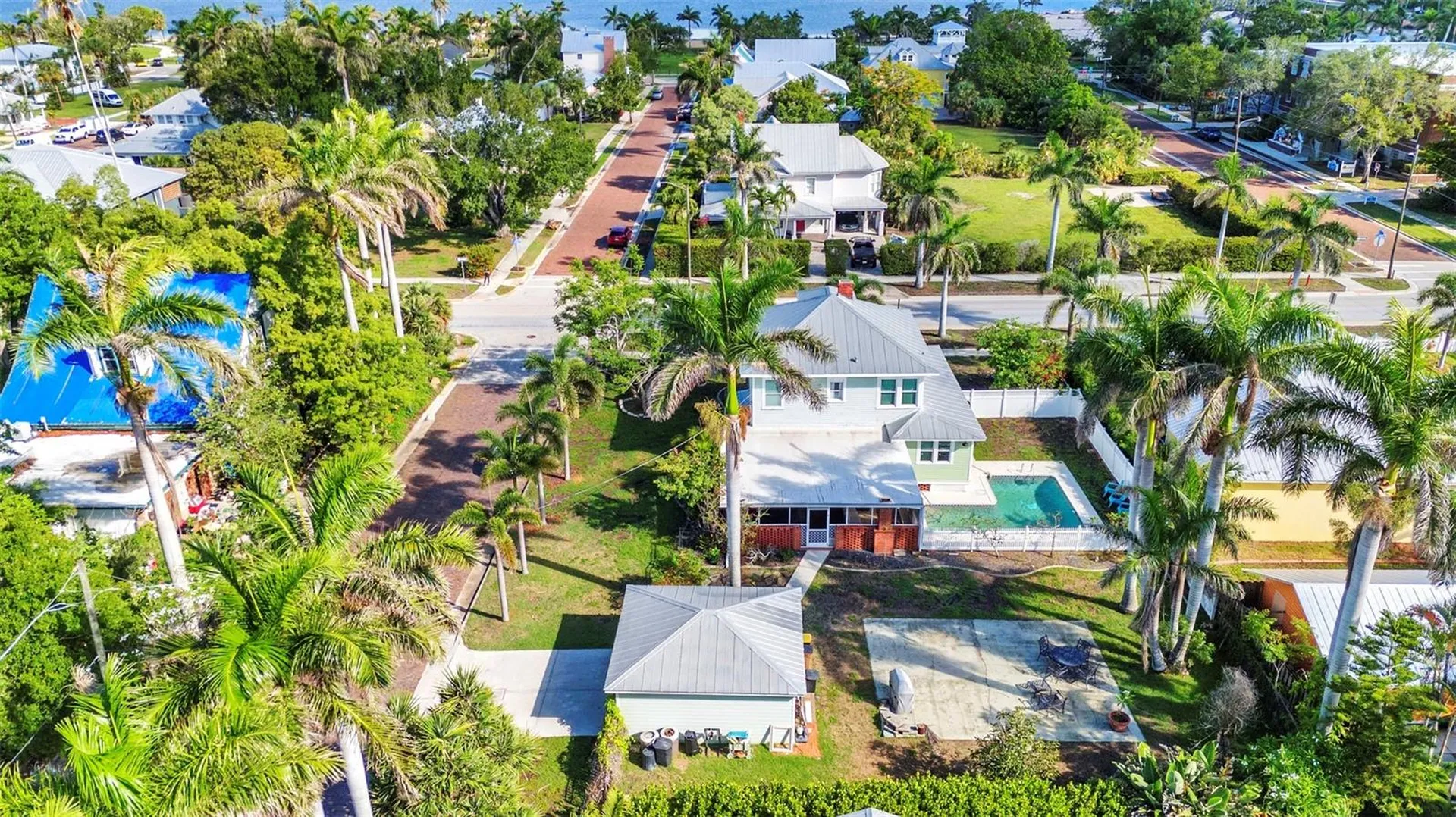 415 W Marion Avenue Punta Gorda FL 33950