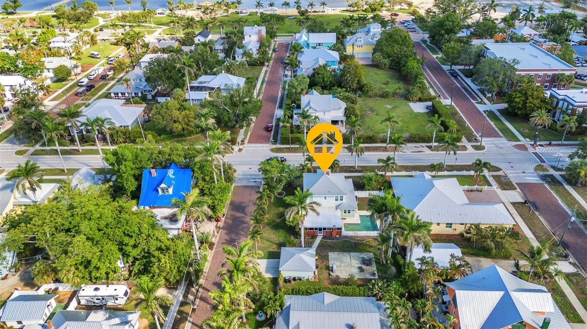 415 W Marion Avenue Punta Gorda FL 33950