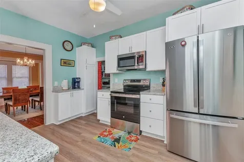 415 W Marion Avenue Punta Gorda FL 33950