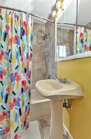 415 W Marion Avenue Punta Gorda FL 33950