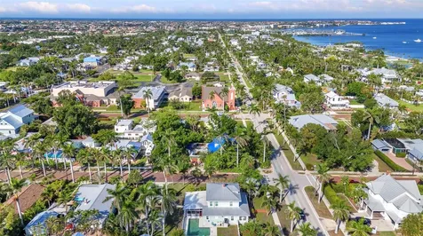 415 W Marion Avenue Punta Gorda FL 33950