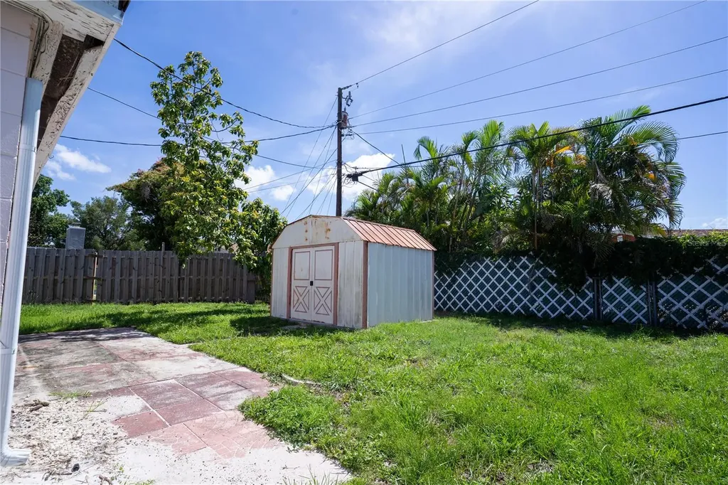 9483 55th Street N Pinellas Park FL 33782
