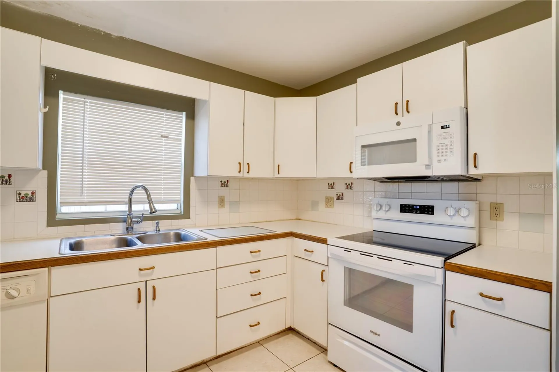 9483 55th Street N Pinellas Park FL 33782