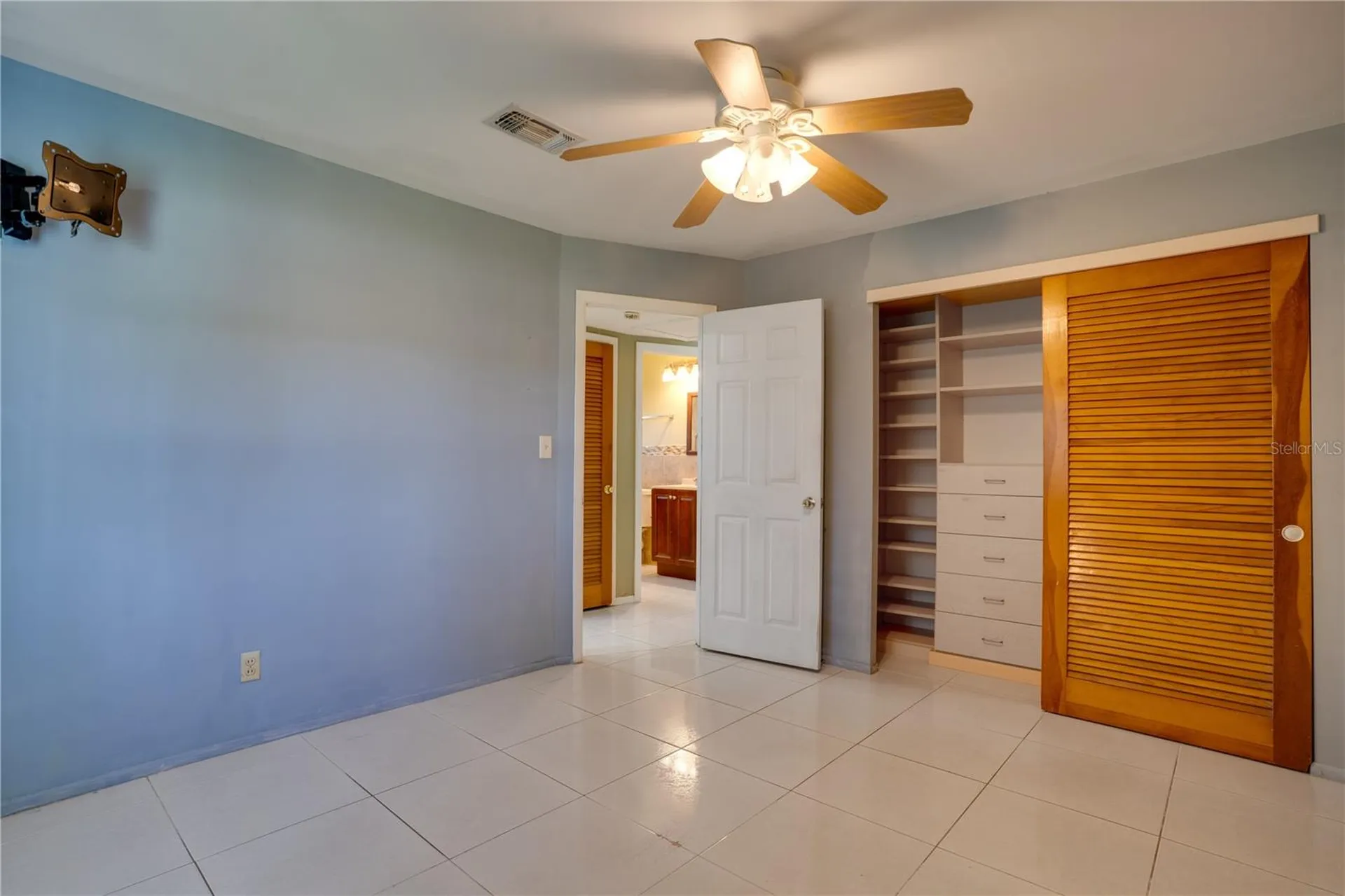 9483 55th Street N Pinellas Park FL 33782