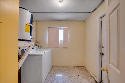 9483 55th Street N Pinellas Park FL 33782