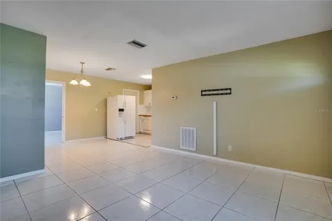 9483 55th Street N Pinellas Park FL 33782