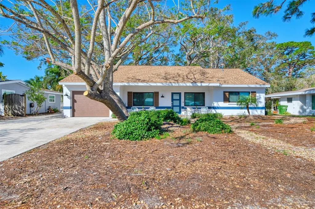2120 Craft Lane Sarasota FL 34239