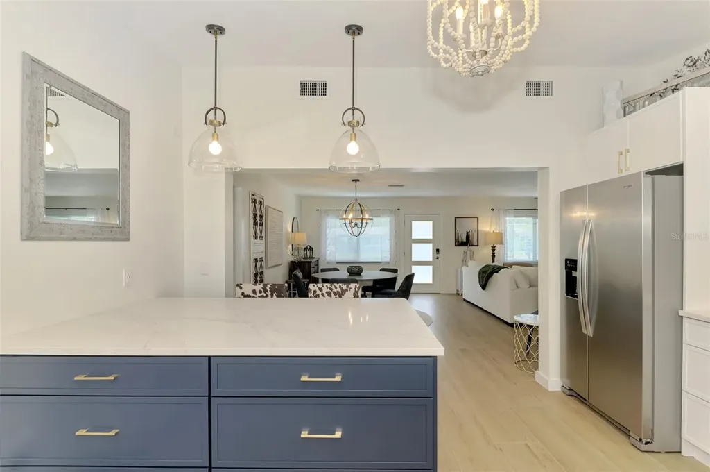 2120 Craft Lane Sarasota FL 34239