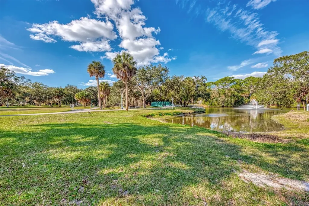 2120 Craft Lane Sarasota FL 34239