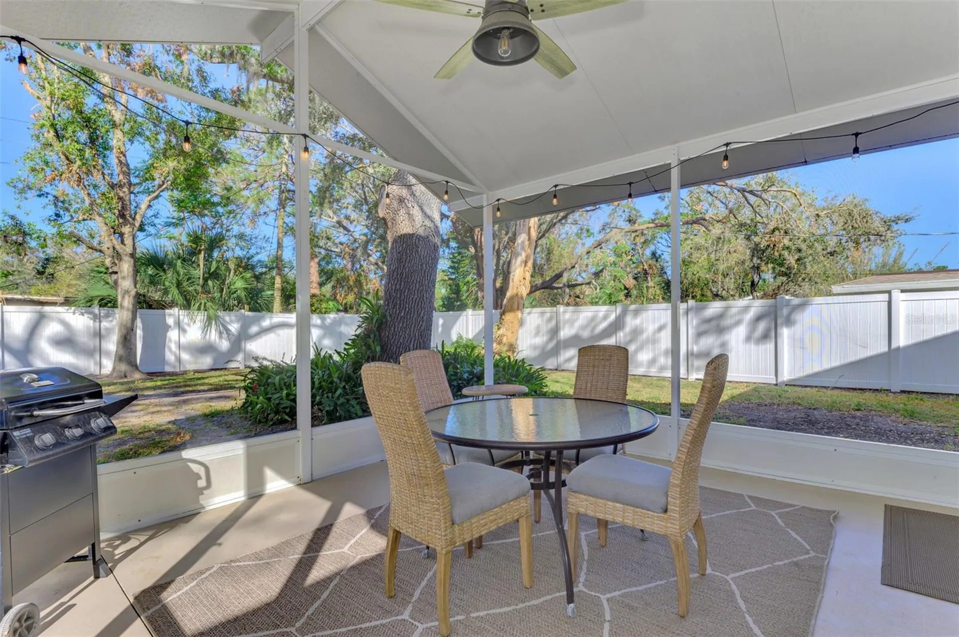 2120 Craft Lane Sarasota FL 34239