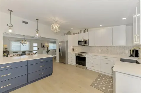 2120 Craft Lane Sarasota FL 34239