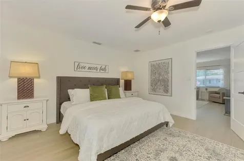 2120 Craft Lane Sarasota FL 34239