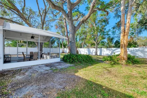 2120 Craft Lane Sarasota FL 34239