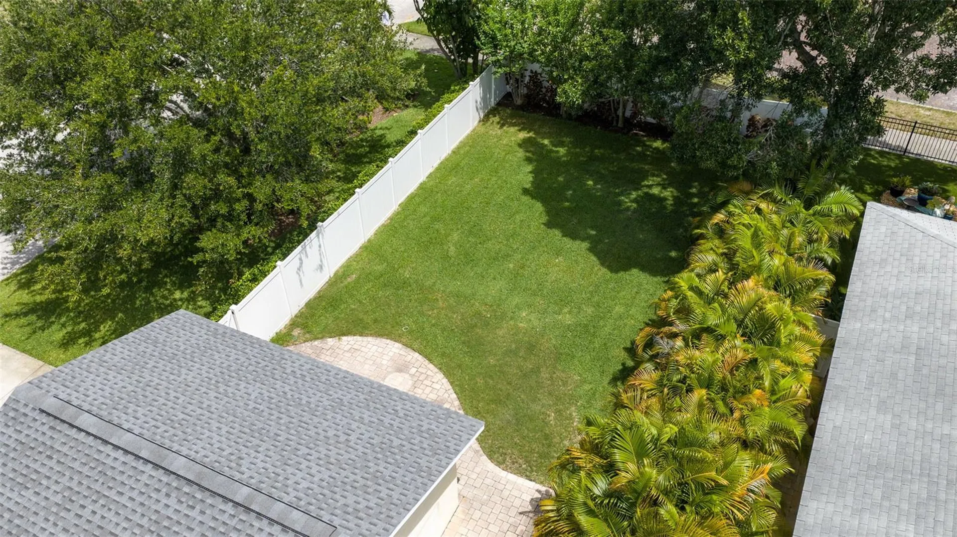 1470 28th Avenue N St Petersburg FL 33704