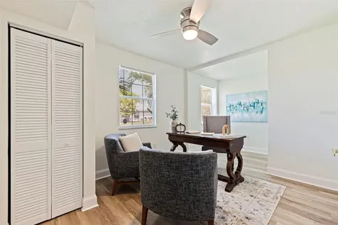 1470 28th Avenue N St Petersburg FL 33704