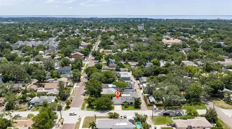 1470 28th Avenue N St Petersburg FL 33704