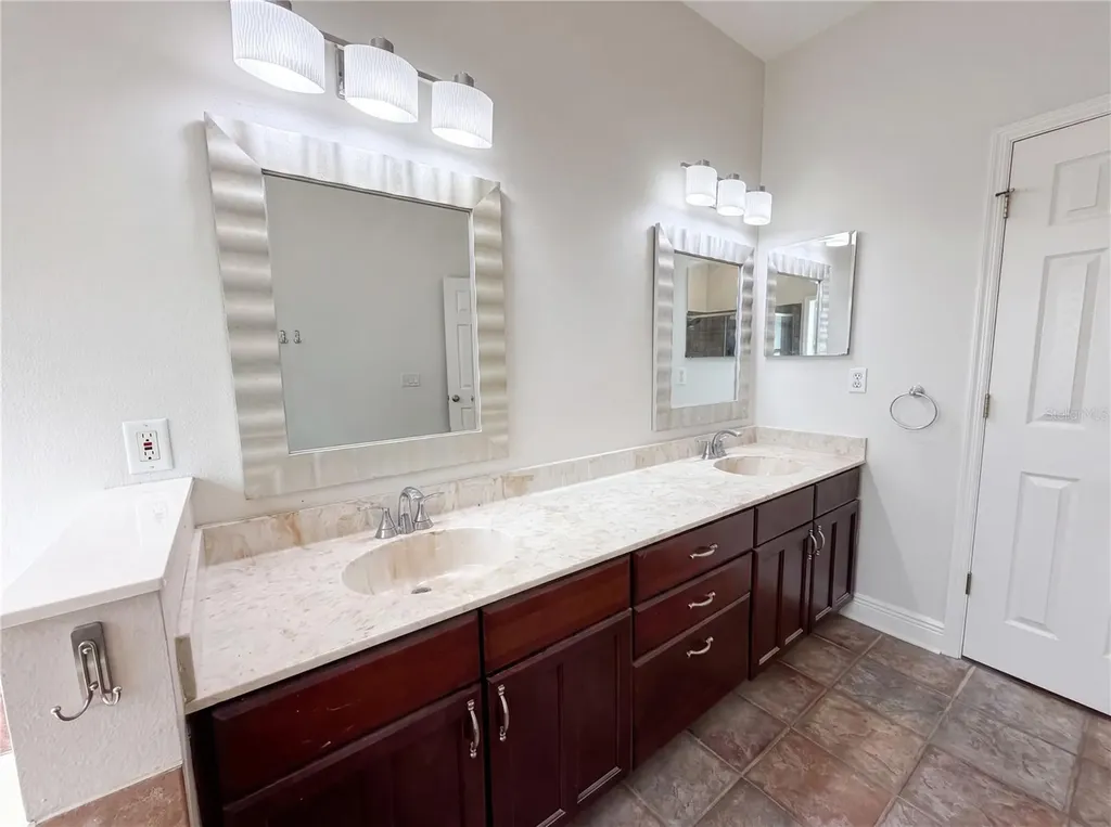 3379 Morelyn Crest Circle Orlando FL 32828