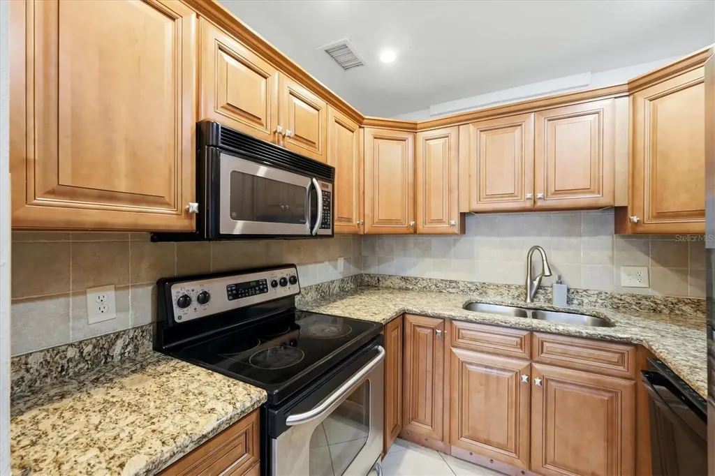 4805 Rilma Avenue Sarasota FL 34234