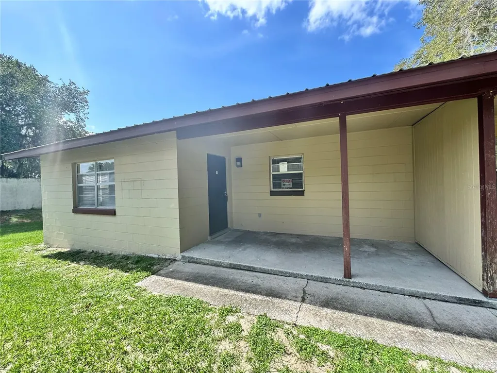 1001 Crawford Street Leesburg FL 34748