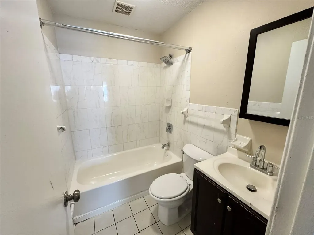 1001 Crawford Street Leesburg FL 34748