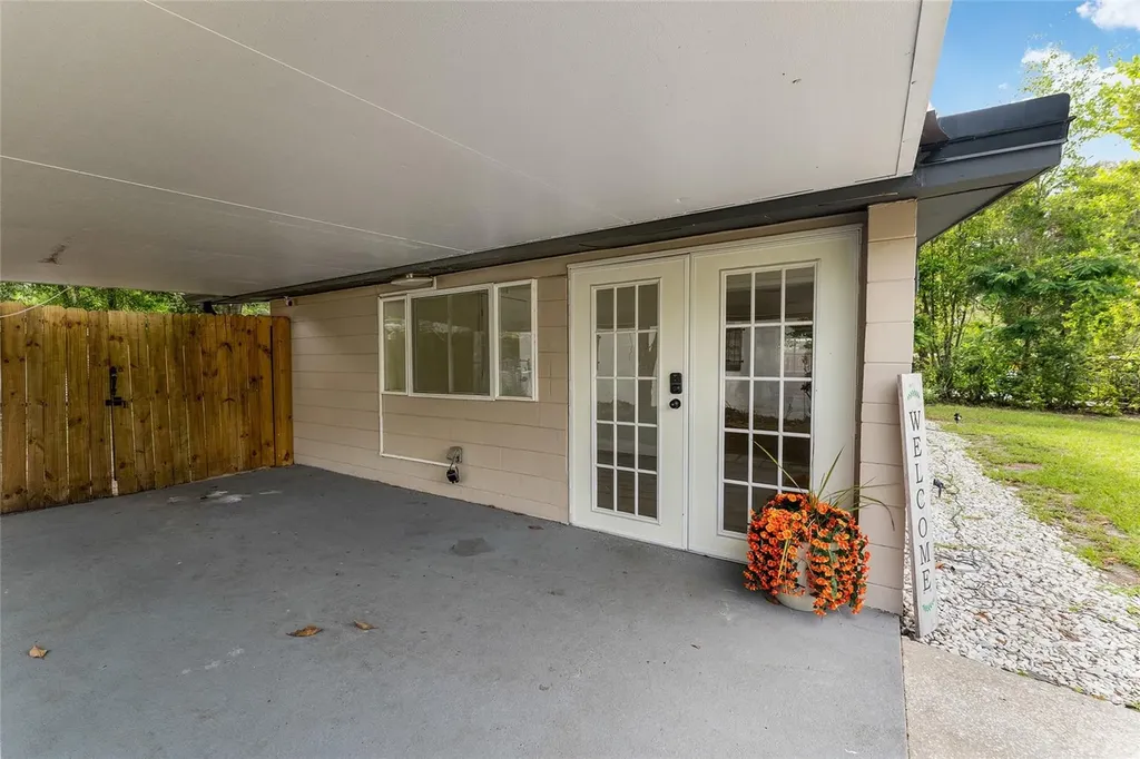 1753 NE 20th Place Gainesville FL 32609