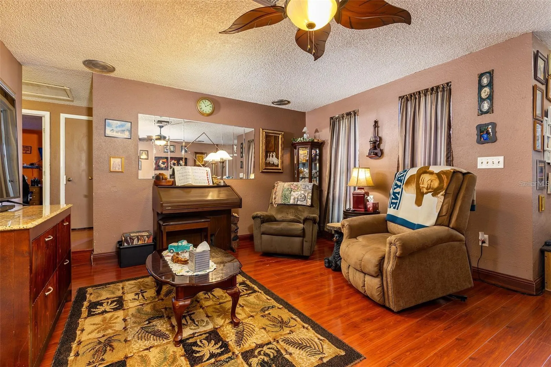 12095 102nd Avenue Seminole FL 33778