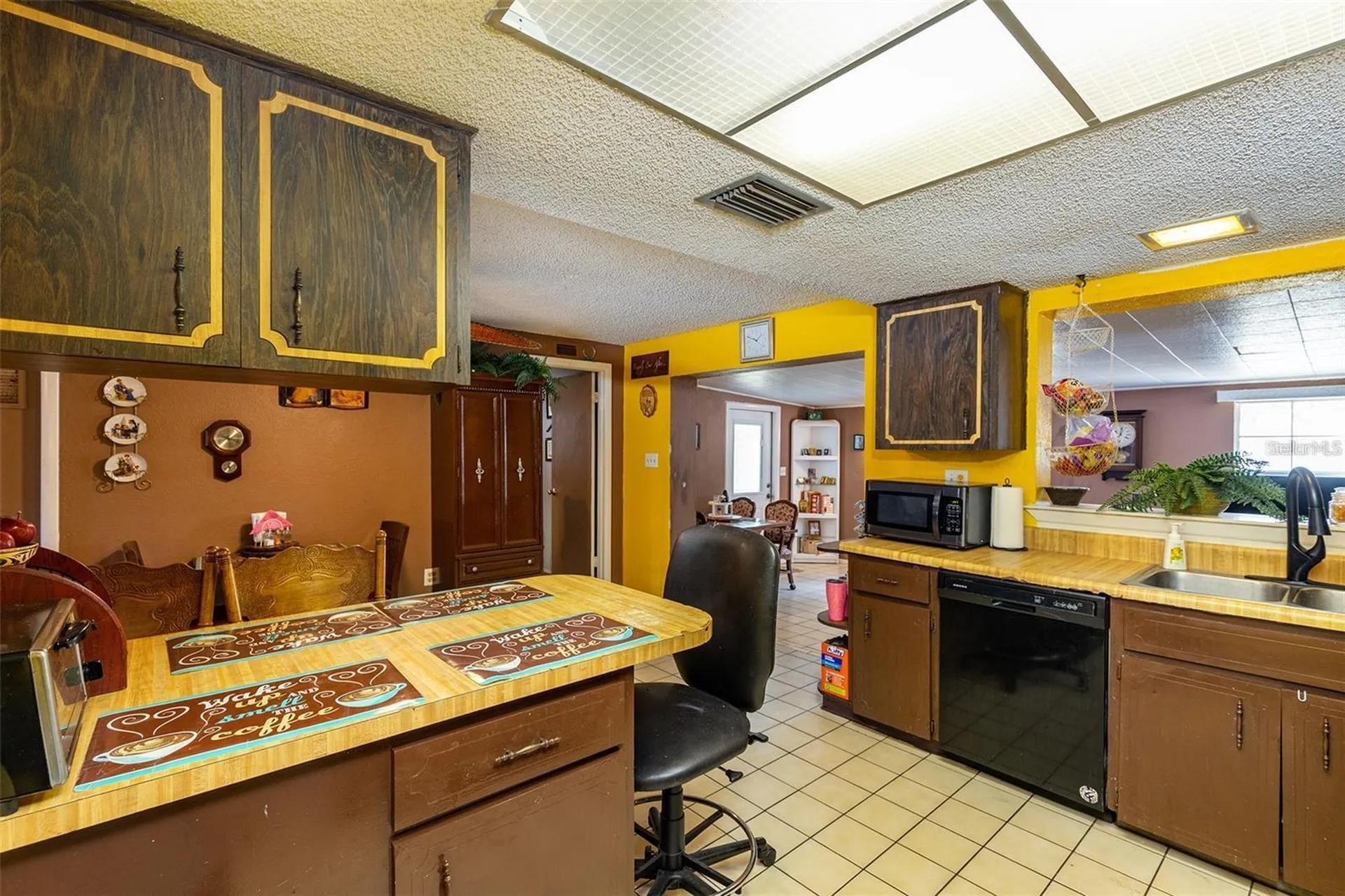 12095 102nd Avenue Seminole FL 33778