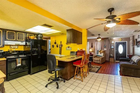 12095 102nd Avenue Seminole FL 33778
