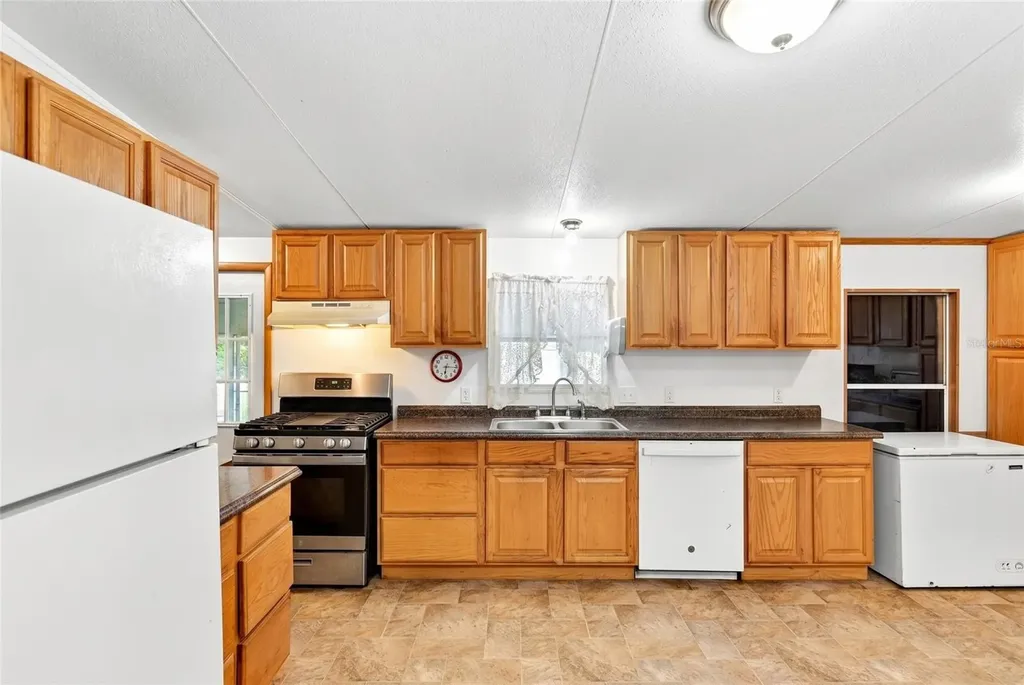16240 NE 141st Terrace Fort Mc Coy FL 32134