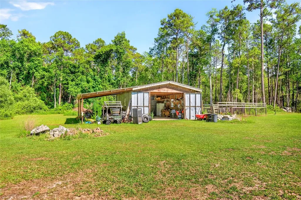 16240 NE 141st Terrace Fort Mc Coy FL 32134