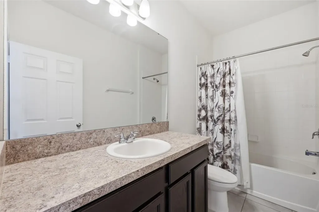 4007 Green Sabal Orlando FL 32824