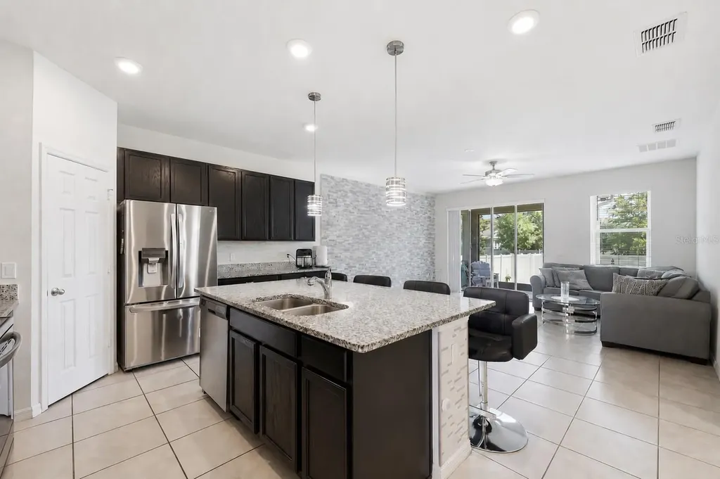 4007 Green Sabal Orlando FL 32824