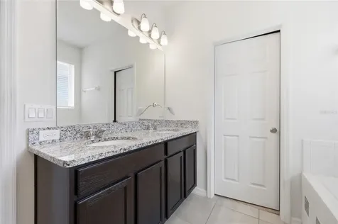 4007 Green Sabal Orlando FL 32824